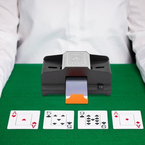 Automatisk kortshuffler, snabb blandning, lättviktsdesign