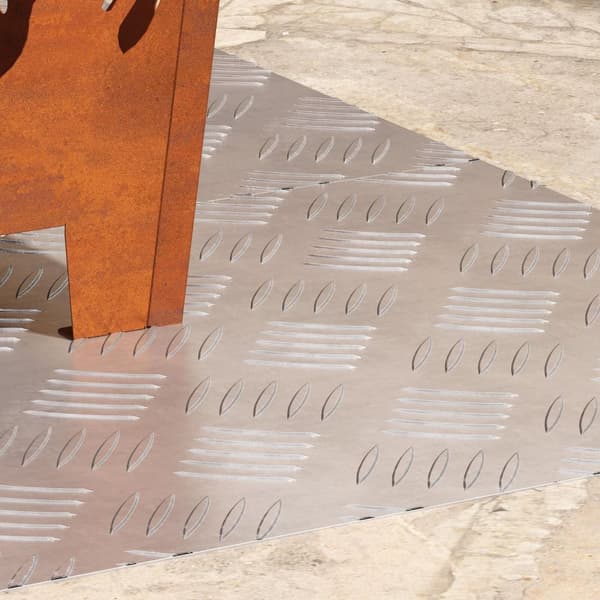 vidaXL Sølv Metal 80 x 40 x 0.3 cm Mønster Trappetrin Rektangulær
