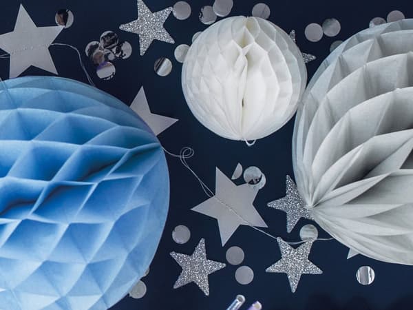 Konfetti rund silverfärgad till bordsdukning - New Year & Carnival