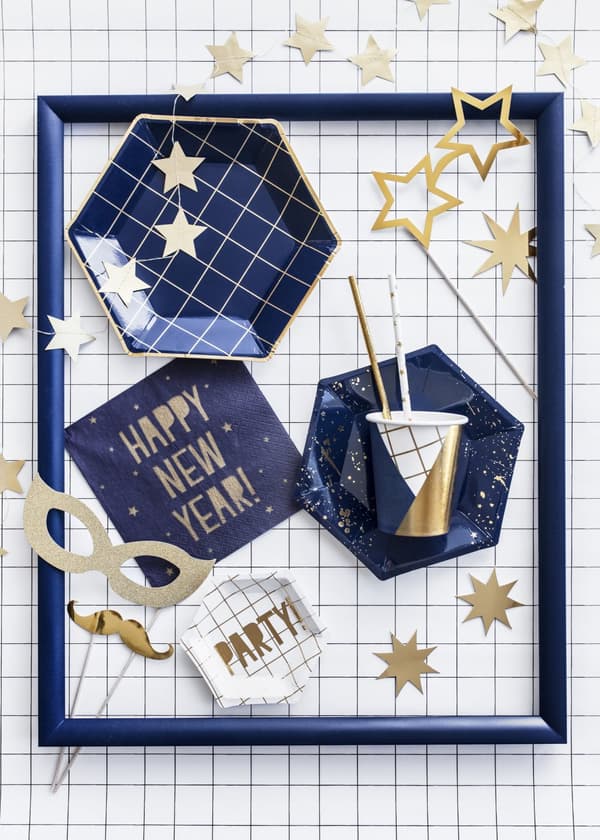 8 blandade festartiklar guldfärgade till photocall - Happy New Year Collection