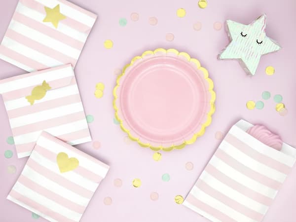 6 papperstallrikar pastellrosa (18 cm) - Yummy