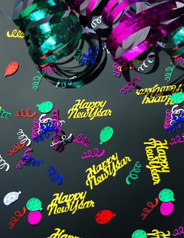 Konfetti "Happy New Year" guldfärgad metallic till bordsdukning - New Year’s Eve & Carnival