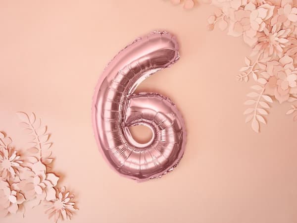 "6" Folieballong i roseguld (35 cm)