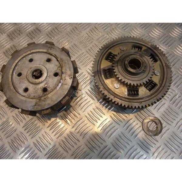 kopplingsklocka mutter tryckplatta motorcykel suzuki 500 gse gm51a- USED