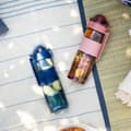Miniatyrbild 8 av 10: Flaska | THEO | marinblå | 0,6 l | 818610