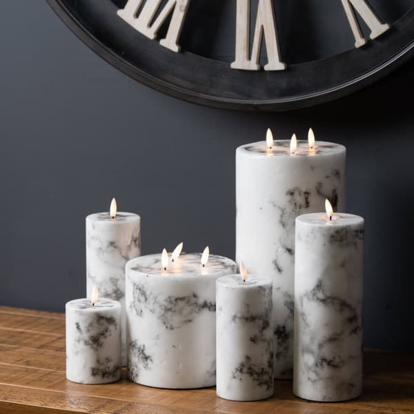 Hill Interiors Luxe Collection Marble Natural Glow Electric Candle