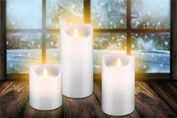 Goobay 3-pakning LED-lys av ekte voks, hvit, inkl. 10 x AAA (LR03) med timerfunksjon og pendelveke, batteridrevet, varmhvit (2700 K)