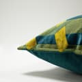Miniatyrbilde 4 av 5: Riva Paoletti Delano Jacquard Velvet Cushion Cover