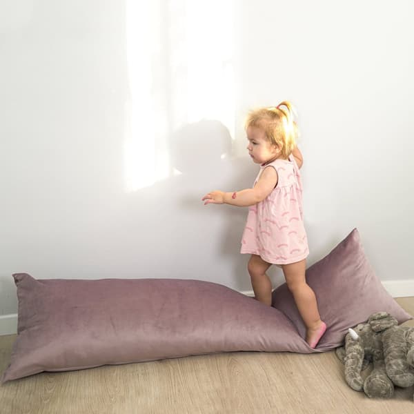 Sivuvuode tyynynpäällinen Velvet 40 x 145 cm - tyynynpäällinen pitkänomaiseen tyynyyn pinkki