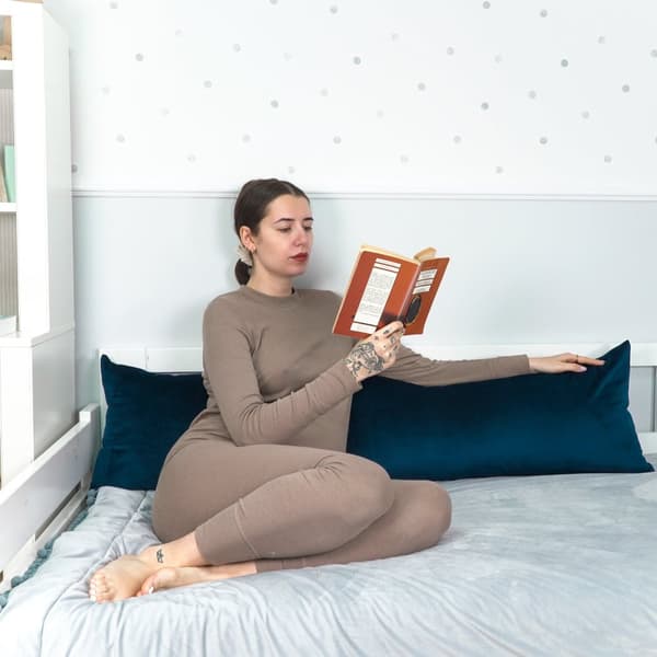 Side sleeper kuddfodral Sammet 40 x 145 cm - kuddfodral för avlång kudde mörkblå