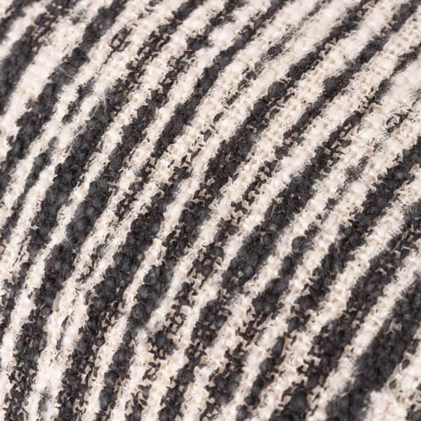 Yard Kuddfodral med abstrakta fransar från Sono Ink