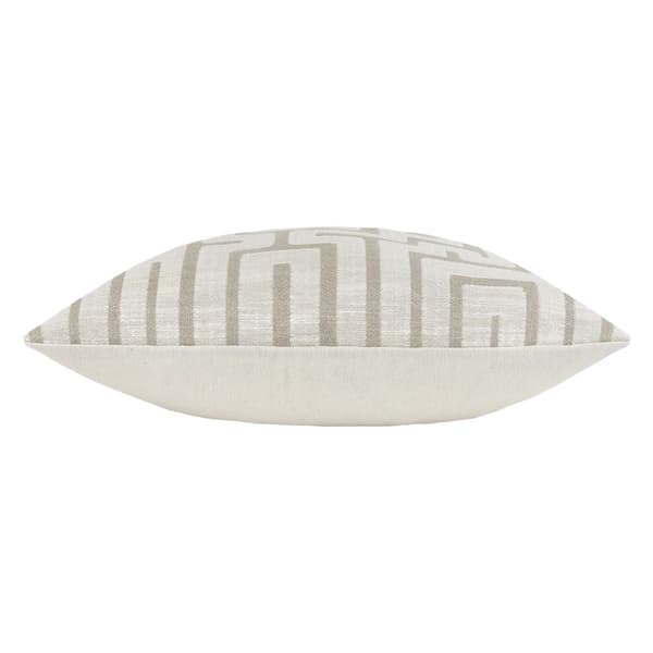 Hoem Lauder Jacquard Cushion Cover
