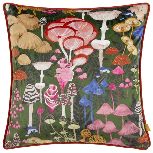 Furn Amanita Kuddfodral i sammet med detaljer av piping