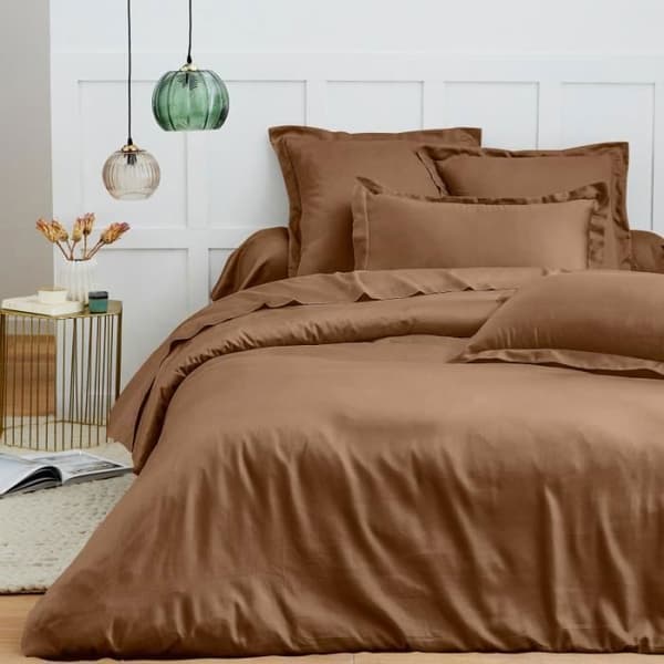 "Premium" örngott alla storlekar - Premium Taupe - 63 x 63 cm platt quiltad volang