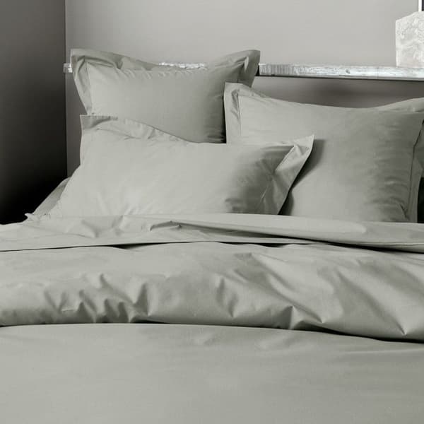 Kuddfodral i kammad percale bomull "Julian" alla storlekar Rent bomull - Julian Skiffer - Kuddfodral 50 x 70 cm volang