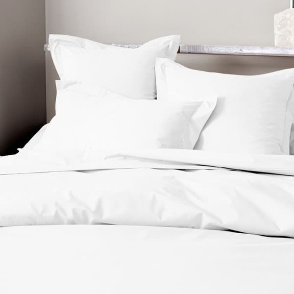 Kuddfodral i kammad bomull percale "Julian" alla storlekar Rent bomull - Julian Snö - Kuddfodral 50 x 70 cm platt volang