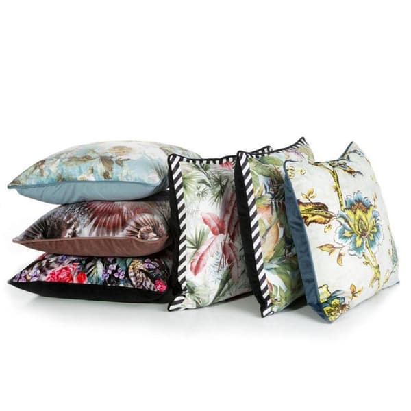 SAMETTITYYNYLIINA 18 45 X 45 CM CREAM