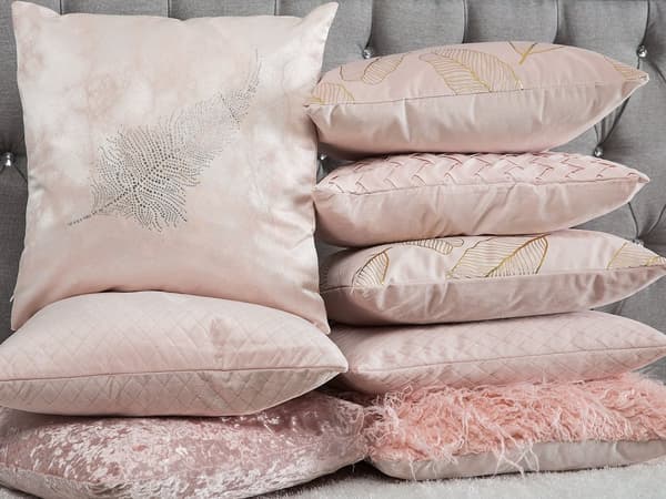 Pyntepuder Lyserød Guld Velour Sæt 45 x 45 cm Små Firkantede Sofapuder Blomster Mønster Blad Motiv Dekor Tilbehør Stue Soveværelse Seng Dekor