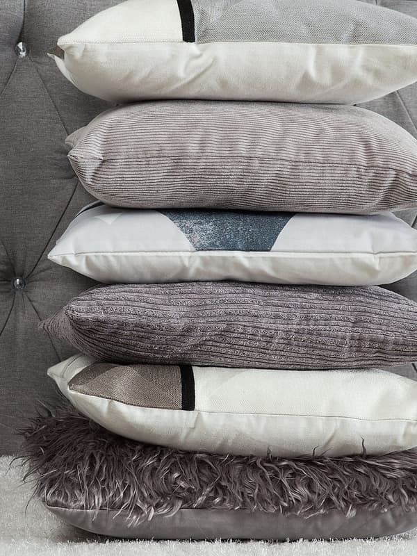 Pyntepuder Grå Polyester Sæt 45 x 45 cm Små Flotte Bløde Firkantede Sofapuder til Stuen Tekstureret Rillet Pude til Sengen Boho Retro Tilbehør
