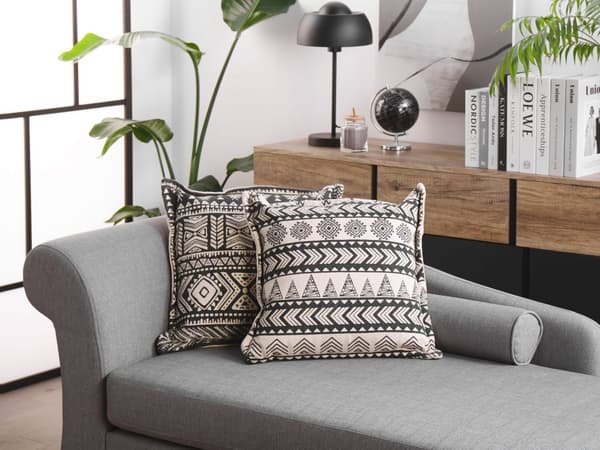 Koristetyyny beige/musta 45 x 45 cm neliö kuviollinen boho tyyli