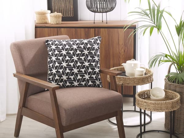 Sæt med 2 Pyntepuder Sort og Hvid Bomuldsstof og Polyester Fyld 45 x 45 cm Blødt Mønster Dekoration til Stue