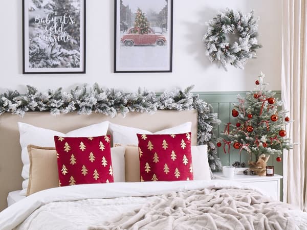 Pyntepuder Rød Sølv Velour Sæt 45 x 45 cm Små Firkantede Smukke Jule Puder med Juletræs Mønstre Tilbehør til Sofa og Sengen Dekoration