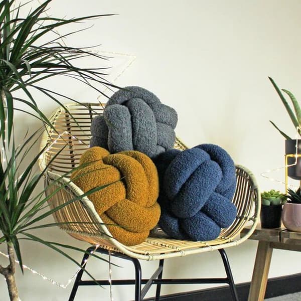 Furn Boucle Fleece Knotted Cushion