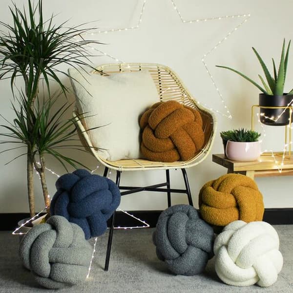 Furn Boucle Fleece Knotted Cushion