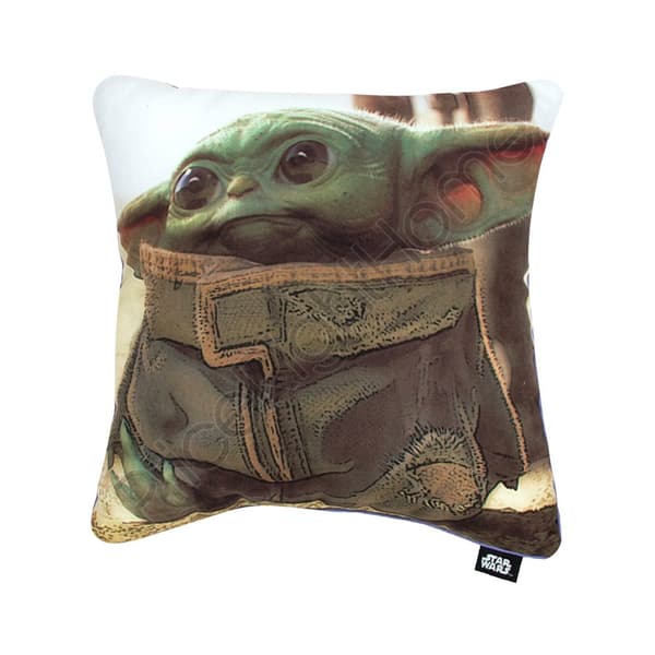 Star Wars: The Mandalorian Baby Yoda fylld kudde Green/White/Brown 40cm x 40cm