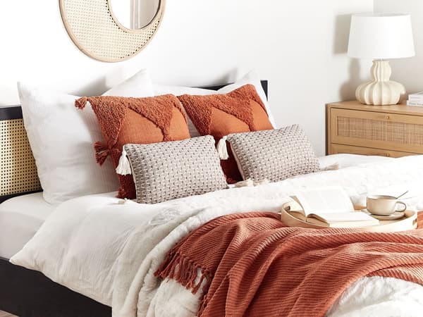 Gavlpuder Taupe Polyester Bomuld 25 x 45 cm Sæt af 2 Aflange Sofapuder med Kvaster Puder til Sengen Dekoration Pyntepuder Tilbehør Stuen