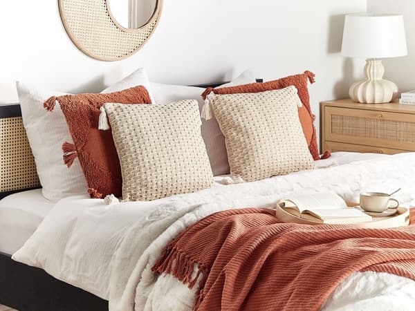 Pyntepuder Beige Polyester Bomuld 42 x 42 cm Sæt af 2 Små Firkantede Sofapuder med Kvaster Puder til Sengen Dekoration Tilbehør Stuen