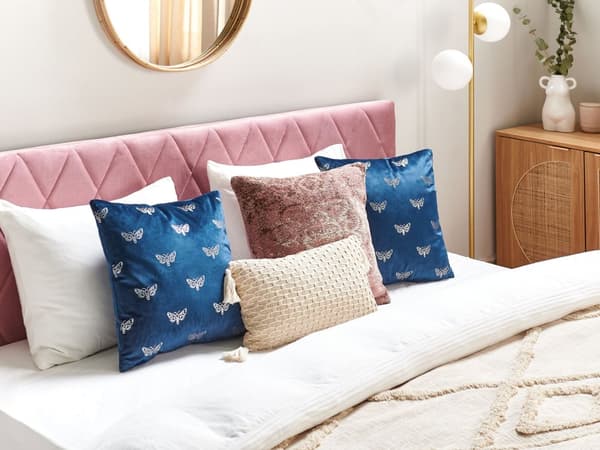 Pyntepude Blå Velour 45 x 45 cm Sæt af 2 Moderne Sofapuder med Sommerfugle Flotte Puder til Stuen og Sengen Dekoration Tilbehør