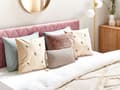 Miniatyrbillede 2 af 7: Sæt med 2 Pyntepuder Beige Bier Motiv 45 x 45 cm Velour Polyester Moderne Glamourøs Dekorationstilbehør