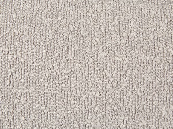 2 pyntepuder i beige teddystof med ensartet mønster