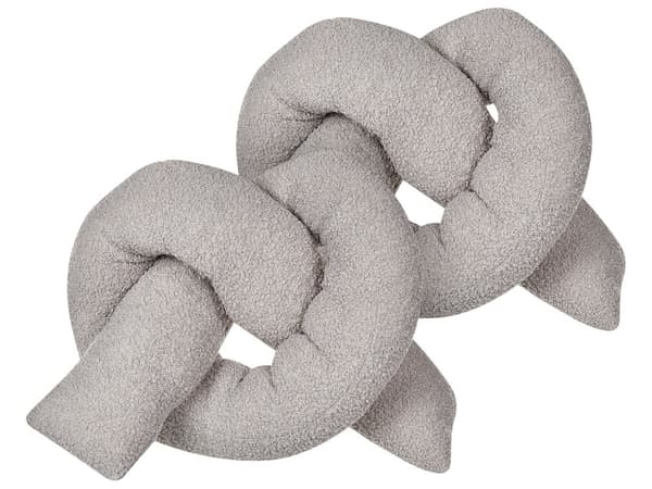 Sæt med 2 pyntepuder grå 172 x 14 cm teddy stofpuder mange former blødt fyld moderne stil til stue soveværelse