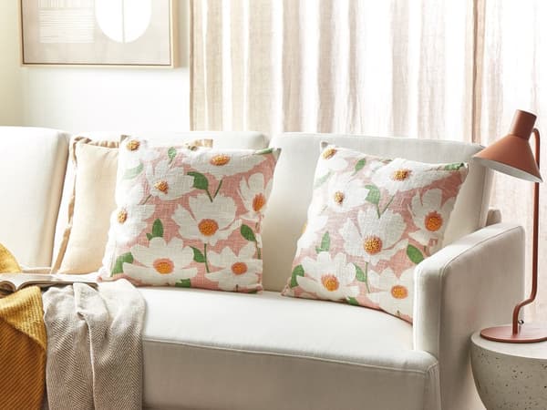 Sæt med 2 puder lyserød bomuld 45 x 45 cm blomstermønster frynsede håndlavet aftageligt betræk med fyld Boho stil
