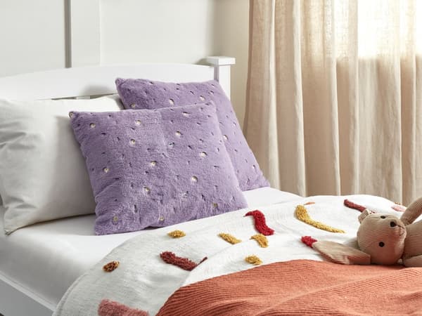 Koristetyyny violetti polyesteri 45 x 45 cm 2 kpl kirjailtu kukka kuvio