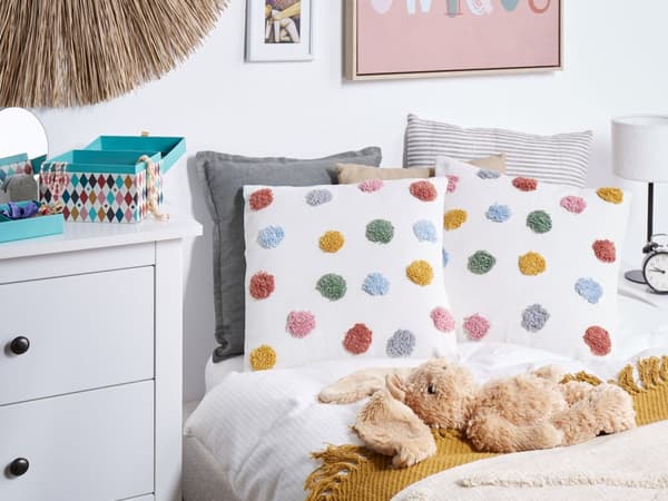 Sæt med 2 pyntepuder flerfarvet bomuld 45 x 45 cm polkaprikket børneværelse maskinvaskbar moderne stil