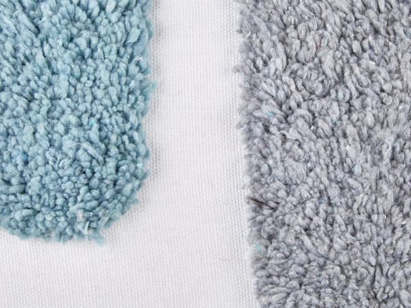 2 dekorative puder i flerfarvet bomuld 30 x 50 cm med abstrakt mønster stue opholdsrum