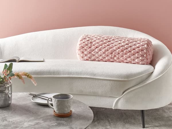 Pyntepude Lyserød Kunst Pels 22 x 60 cm Cylinder Pude til Stuen Lækre Puder til Sofaen og Sengen Rund Pølsepude Fluffy Pøllepude Aflang