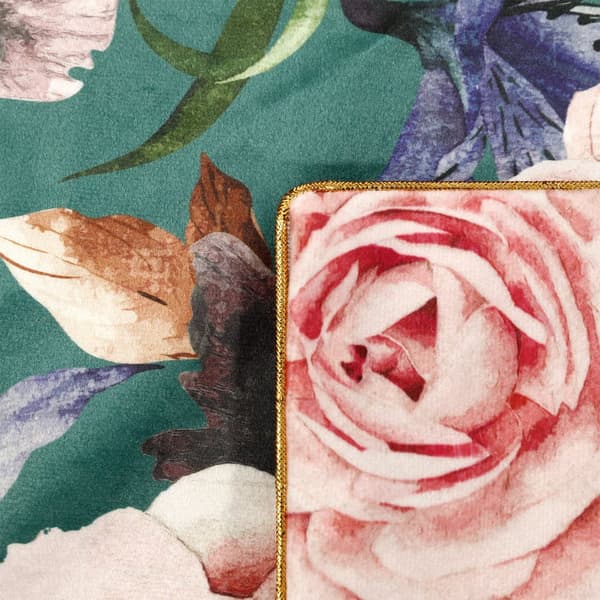Rose Light Velvet Dekorativt örngott 45x45 Velvet Green Roses