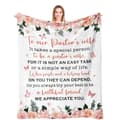 Miniatyrbillede 1 af 7: OBOSOE Pastor's Wife Sweater – Taknemmelighed/Religiøse jule-/fødselsdagsgaver. 50×60 tommer