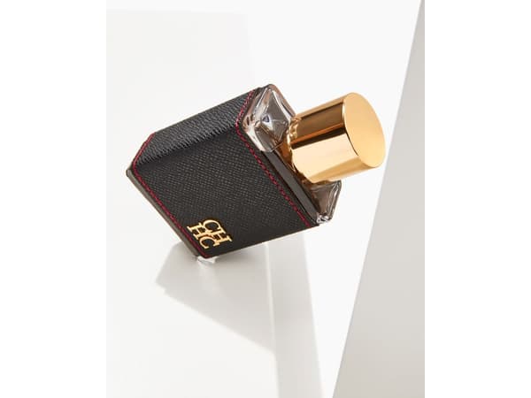 Carolina Herrera CH Men, Men, 50 ml, Spray, Denaturoitu alkoholi, Aqua (vesi), Parfyymi (hajuste), Avobenzone, Ethylhexyl methoxycinnamate,..., 1 pk