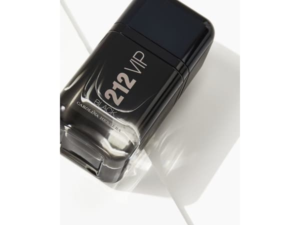 Carolina Herrera 212 VIP Black Eau De Parfum 50 ml (man)