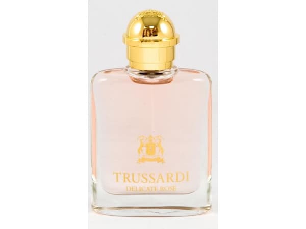 Trussardi Delicate Rose Eau De Toilette 30 ml (nainen)
