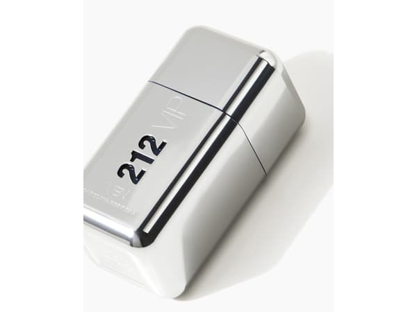 Carolina Herrera 212 VIP Men EDT 50ml