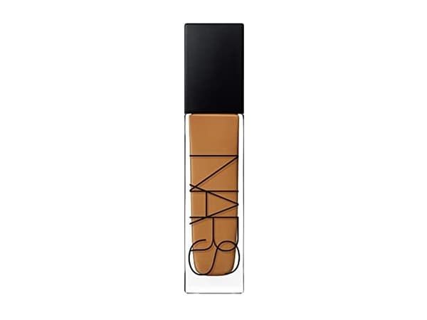 Nars Natural Radiant Longwear Foundation - Dame - 30 ml