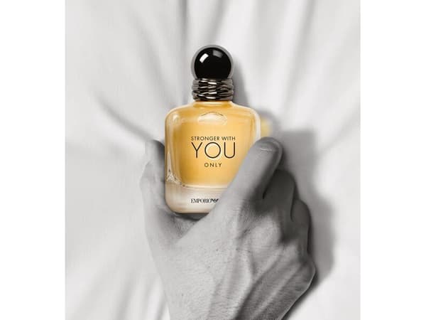 Emporio Armani Stronger With You Only, miehet, 50 ml, greippi, geranium, laventeli, vanilja, suihke, suihke