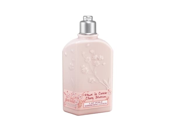 L'Occitane Cherry Blossom Shimmering Lotion - 250 ml