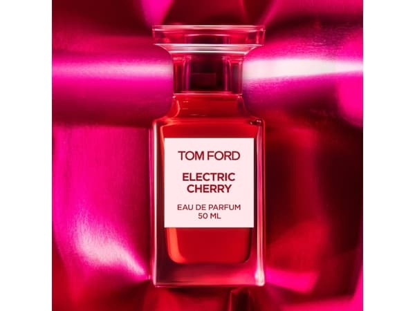TOM FORD Electric Cherry, 50 ml, Kertakäyttöinen pullo, Nestemäinen hajuvesi, Suihke, Alcohol Denat, Hajuste (parfum), Vesi Aqua Eau, Limoneeni, Hydr